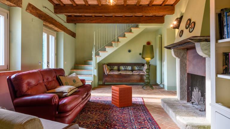 Villa with private pool & yard | Pool view — photo 2