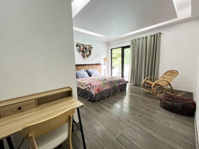 Villa with patio & private pool | Suitable for remote work — photo 2