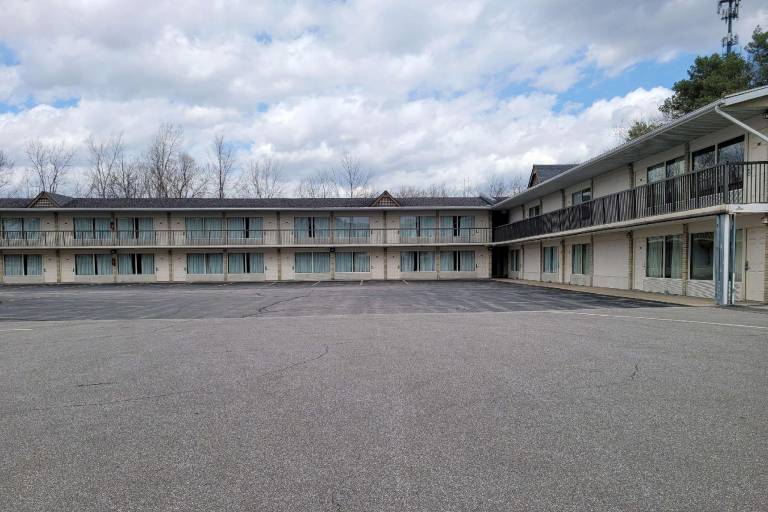 Days Inn by Wyndham Birch Run in Saginaw, MI