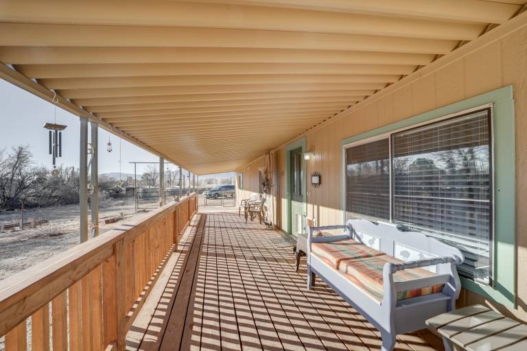 Near Hiking & Wineries: Charming Camp Verde Home! — photo 3