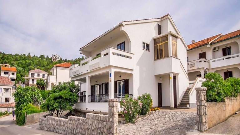 Ferienwohnung  Vrbnik