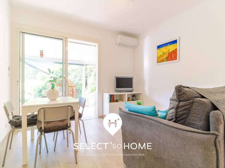 Fully equipped holiday apartment with yard | Beach nearby | Pets are welcome — photo 4