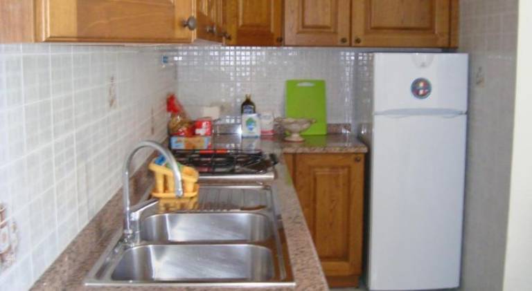 Holiday apartment with garden, barbecue & patio — photo 4