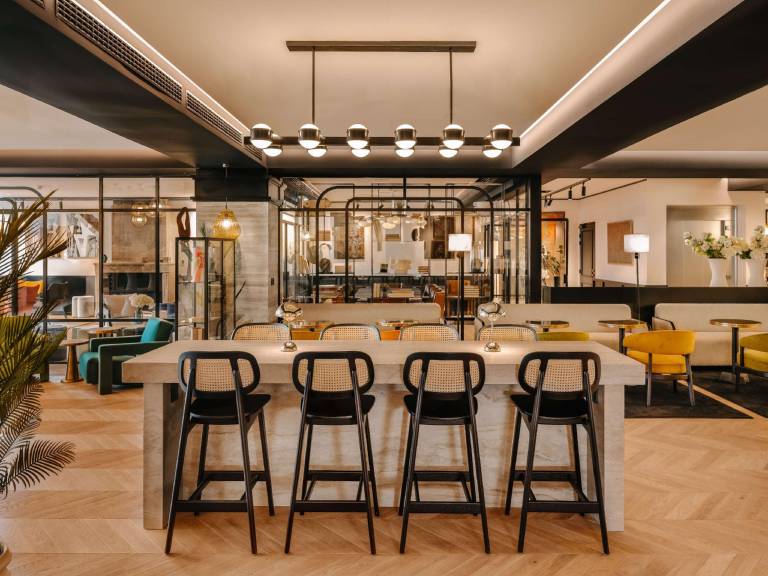 Marty Hotel Bordeaux - Tapestry Collection by Hilton — photo 2