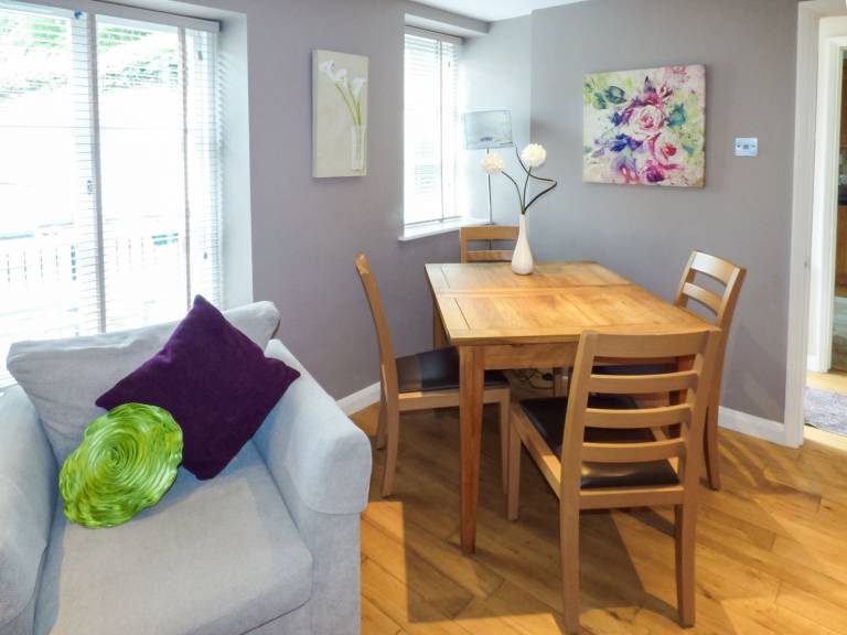 Cottage with garden | River view — photo 4