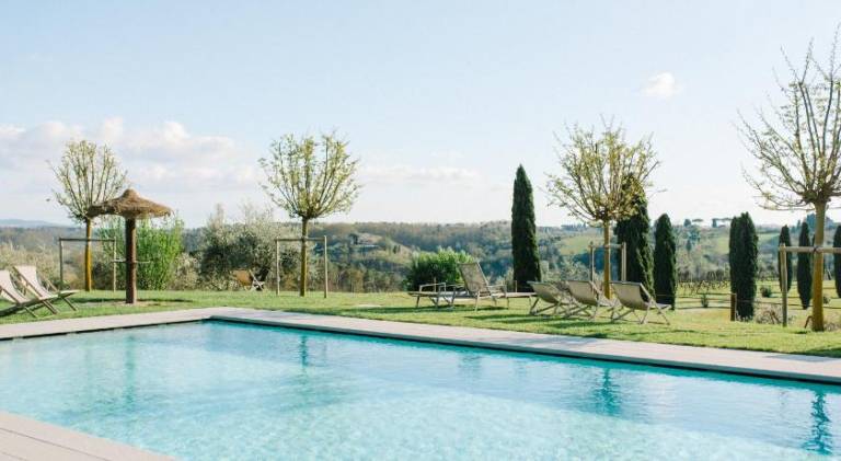 Child-friendly pleasant farm with patio, pool & yard | Dogs allowed — photo 4