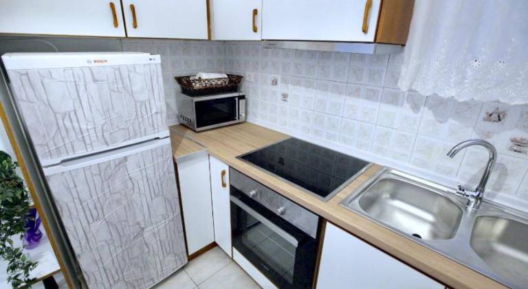 Holiday apartment with 1 room for 5 persons — photo 2