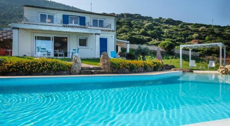 Villa with jacuzzi & pool in Castelsardo