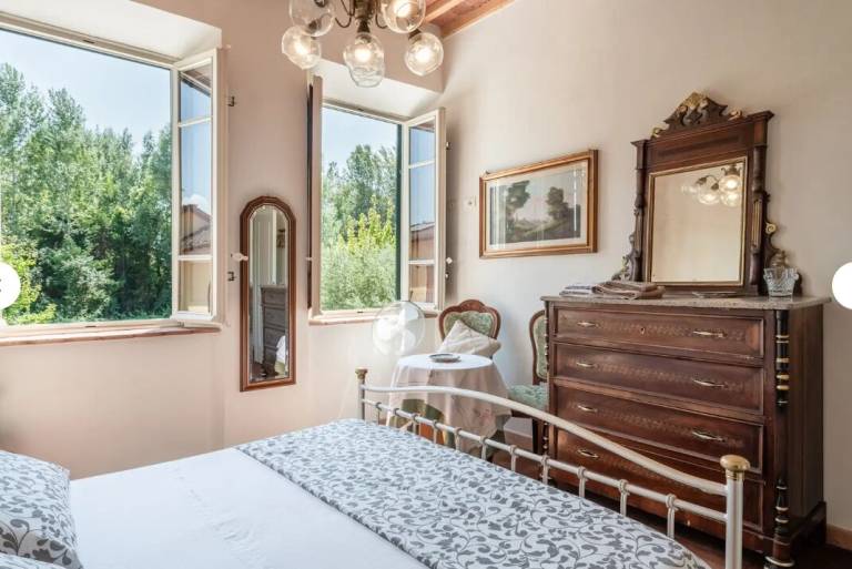 Bed & Breakfast South