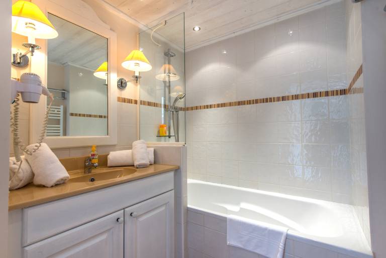 Family-oriented lovely apartment | Lake view | Pet-friendly — photo 4