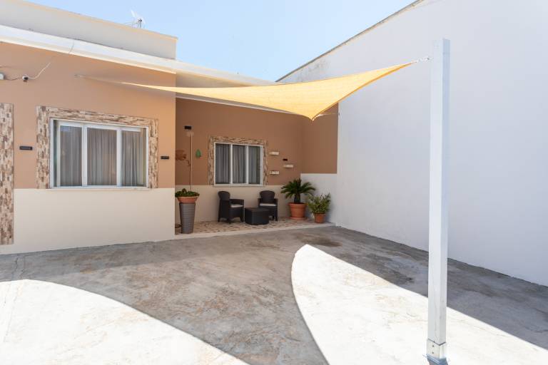 Children-friendly charming villa with BBQ & garden | Garden view | Pets are welcome — photo 5