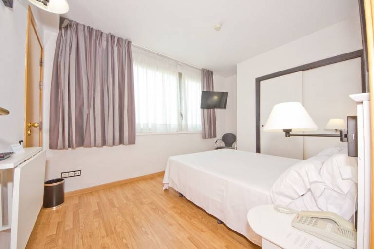 Aparthotel Granollers
