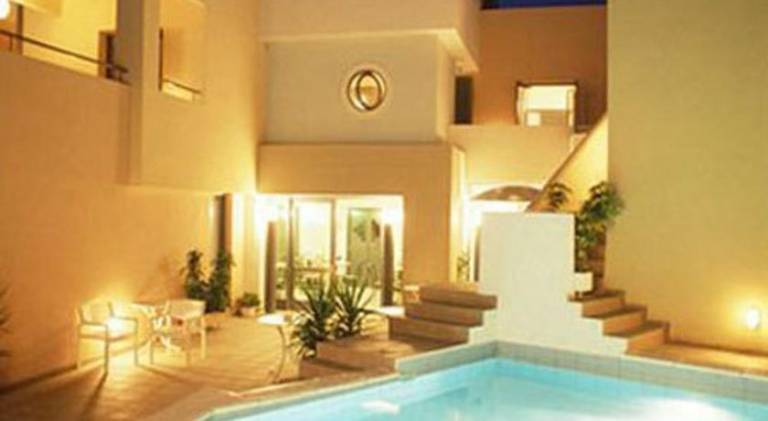 Serviced apartment with terrace, grill & garden — photo 3