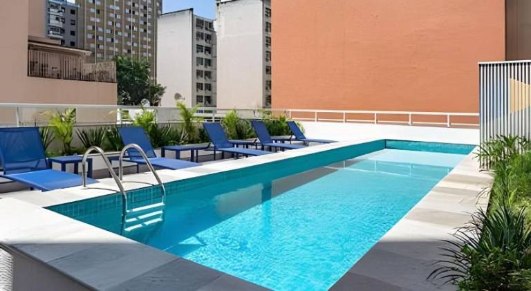 Holiday apartment with pool | Near São Paulo Cathedral — photo 2