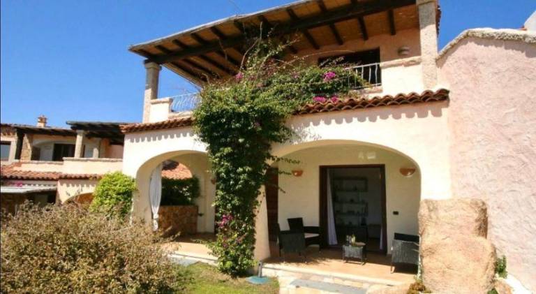 Villa with barbeque, garden & private pool — photo 5