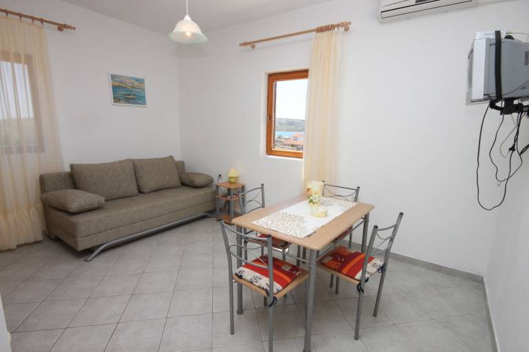 One bedroom apartment with terrace and sea view Kustići, Pag (A-6392-a) — photo 2