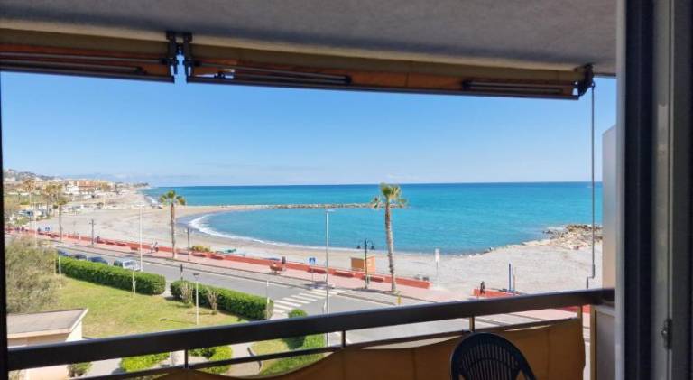 Holiday apartment with 1 room for 4 persons in Bordighera