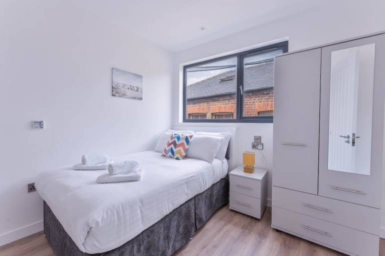 Studio flat Sheffield