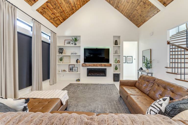 Luxe Retreat w/ Patio & Fenced Yard in Waxahachie! — photo 5