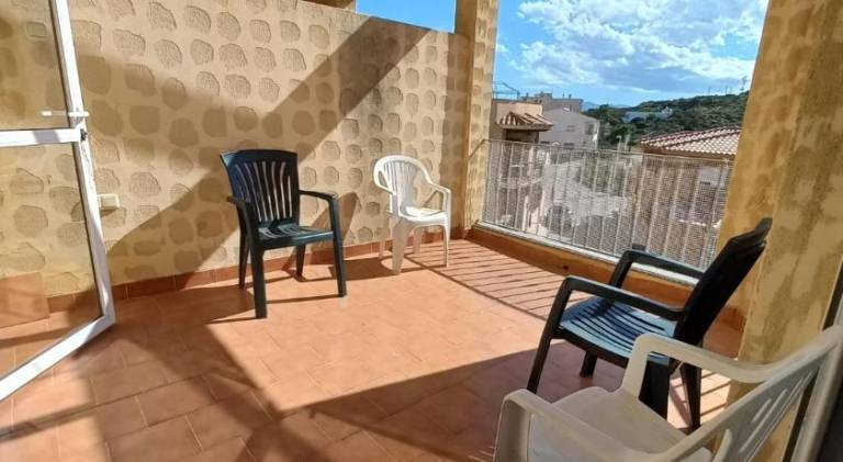 Rental apartment with terrace — photo 3
