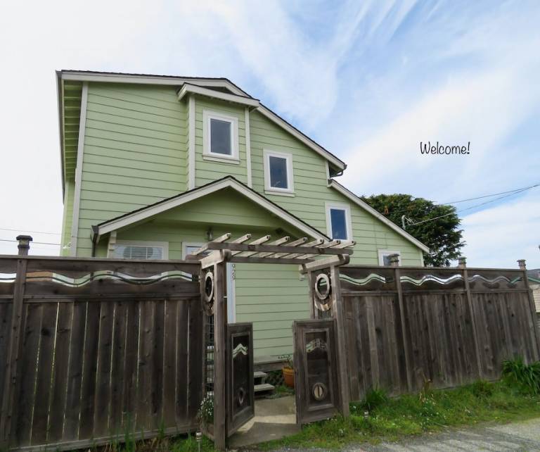 Cabin  Bodega Bay
