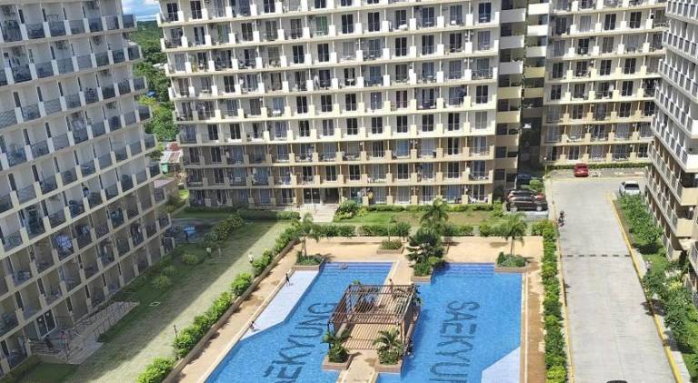 Serviced apartment with private pool & terrace — photo 3