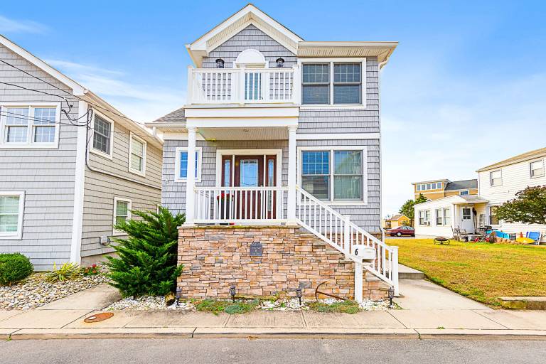 House  Long Branch