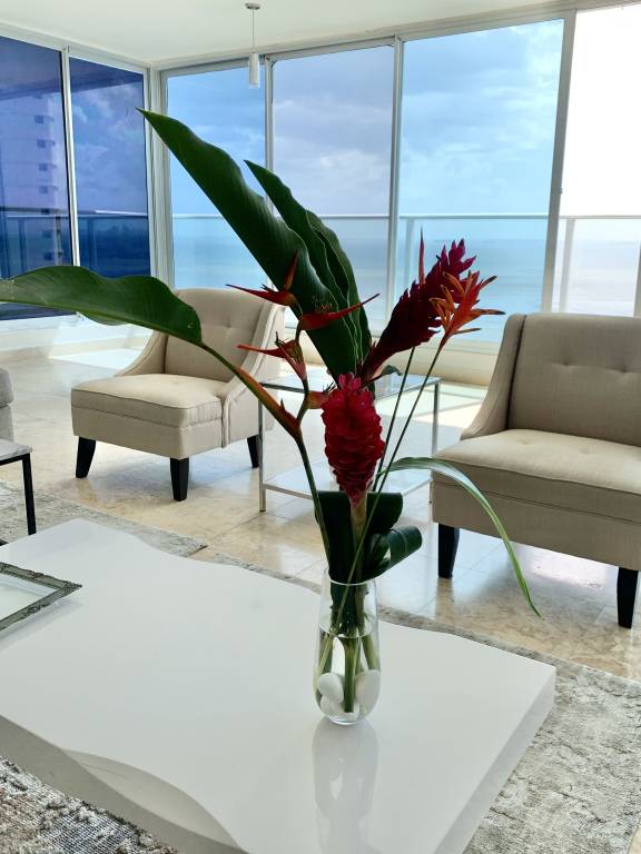 Condo Costa del Este
