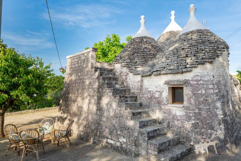 Trullo 'Dona Filomena' with Private Terrace, Private Garden and Wi-Fi — photo 2