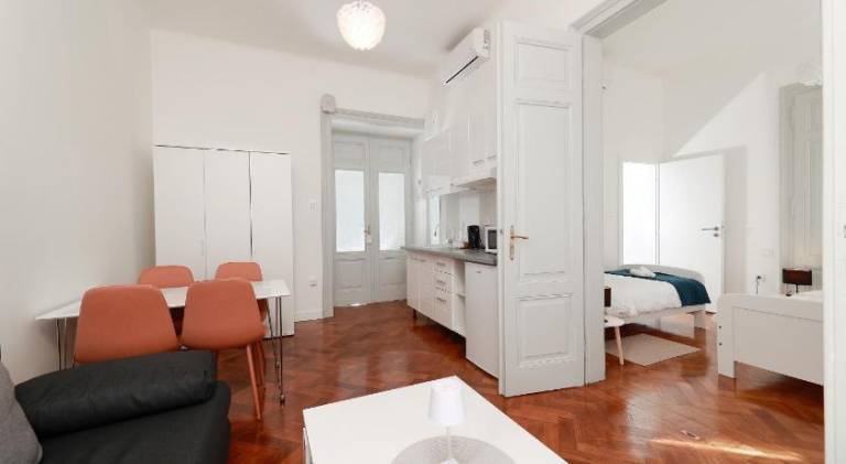 Rental apartment for 3 persons in Rijeka