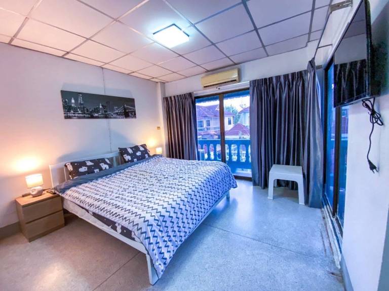 Beach Days Guest House Cha am Beach — photo 2