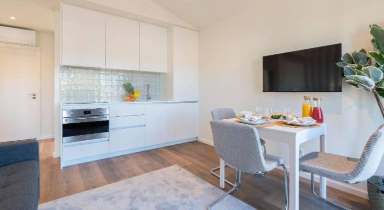 Lovely apartment with jacuzzi & terrace | Near Dom Luís I Bridge | Pets allowed — photo 5