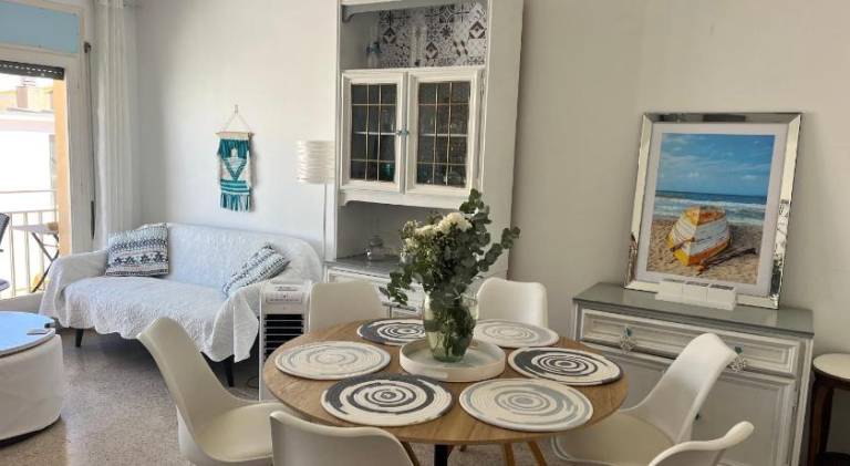 Pleasant apartment | Close to the beach | Pets are welcome in L'Escala
