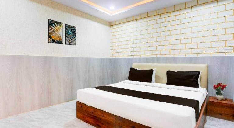 Super Hotel O Mall Road Gwalior formerly Rama inn