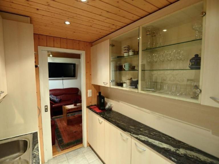 Fully equipped rental apartment with patio & barbeque | Close to the ski | Pets allowed — photo 4