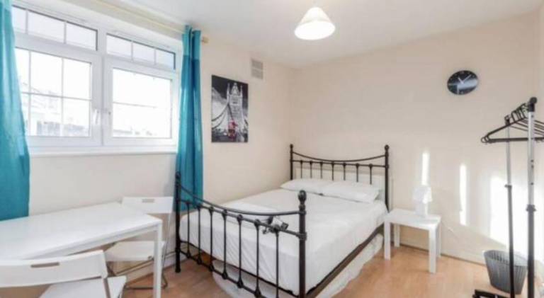 Bed & Breakfast London