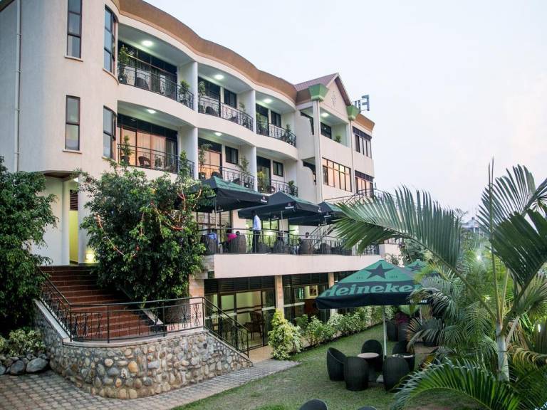 Five To Five Hotel in Bwishyura