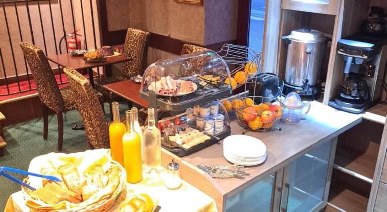 Logis hotel Au Relais Nivernais — photo 3