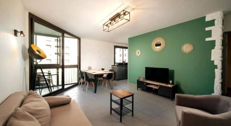 Appartement tout equipe climatise 8 couchages in Marseille