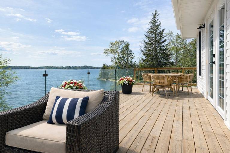 House Kenora