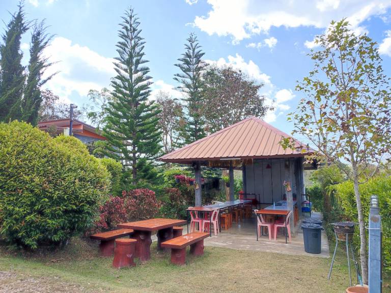 Lucky Hill Resort — photo 5