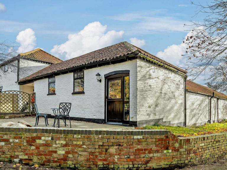 1 Bed in Mattersey 93768