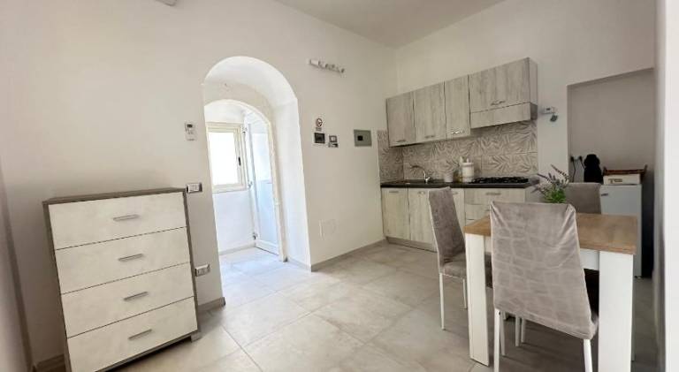 Rental apartment with 1 room for 4 persons in Foggia