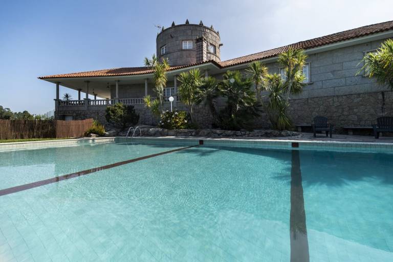 Villa  Catoira