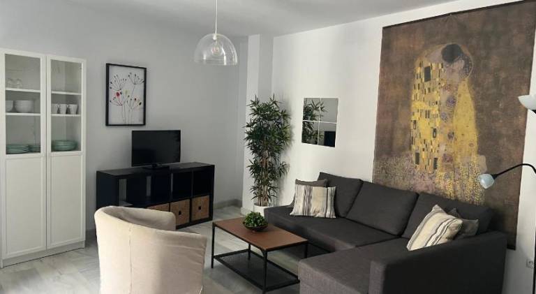 Rental apartment with patio | Near Alcazaba of Málaga — photo 2