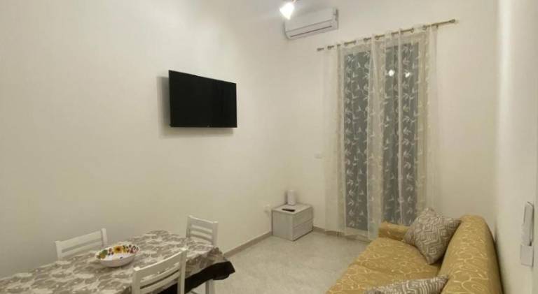 Rental apartment with 1 room for 4 persons — photo 2