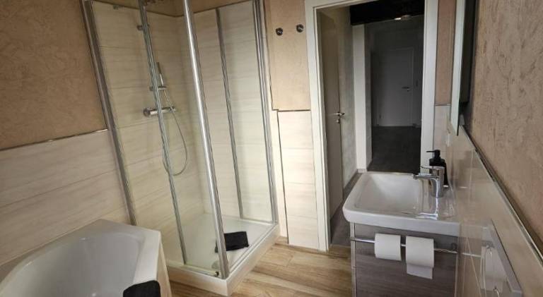 Holiday apartment with 3 rooms for 6 persons — photo 5