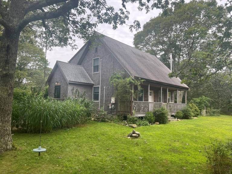 House Vineyard Haven