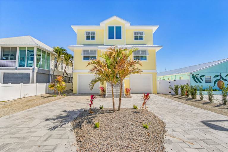 Vacation home with private pool in Fort Myers Beach, FL