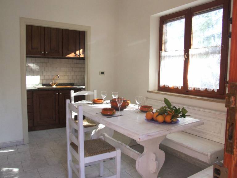 Apartment with garden, terrace & grill — photo 3